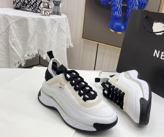Small retro sports dad shoes simple thick bottom round toe lace-up sports shoes for women