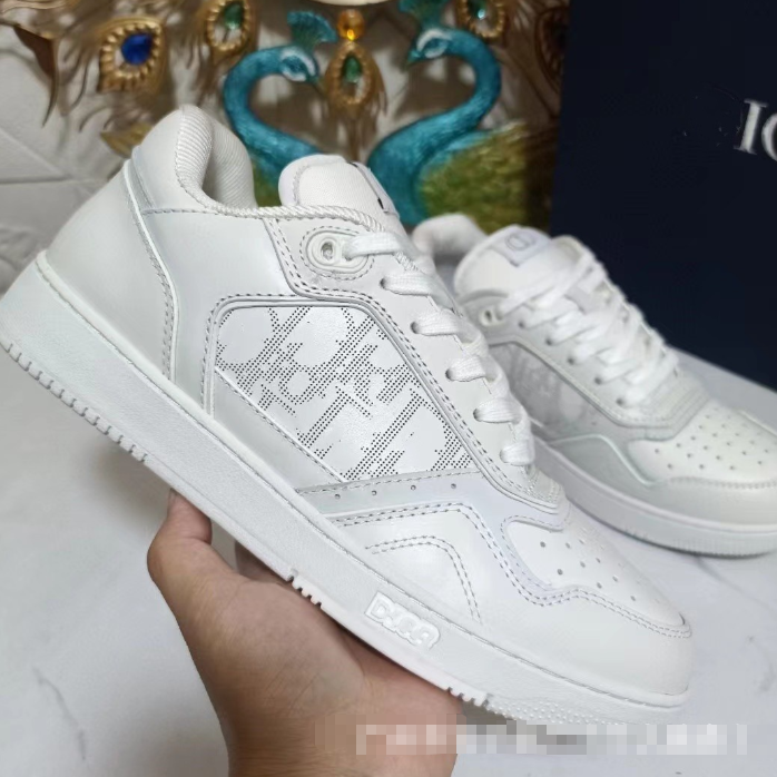 D-brand letter embroidered casual sneakers cowhide stitching fashionable sports flat sneakers