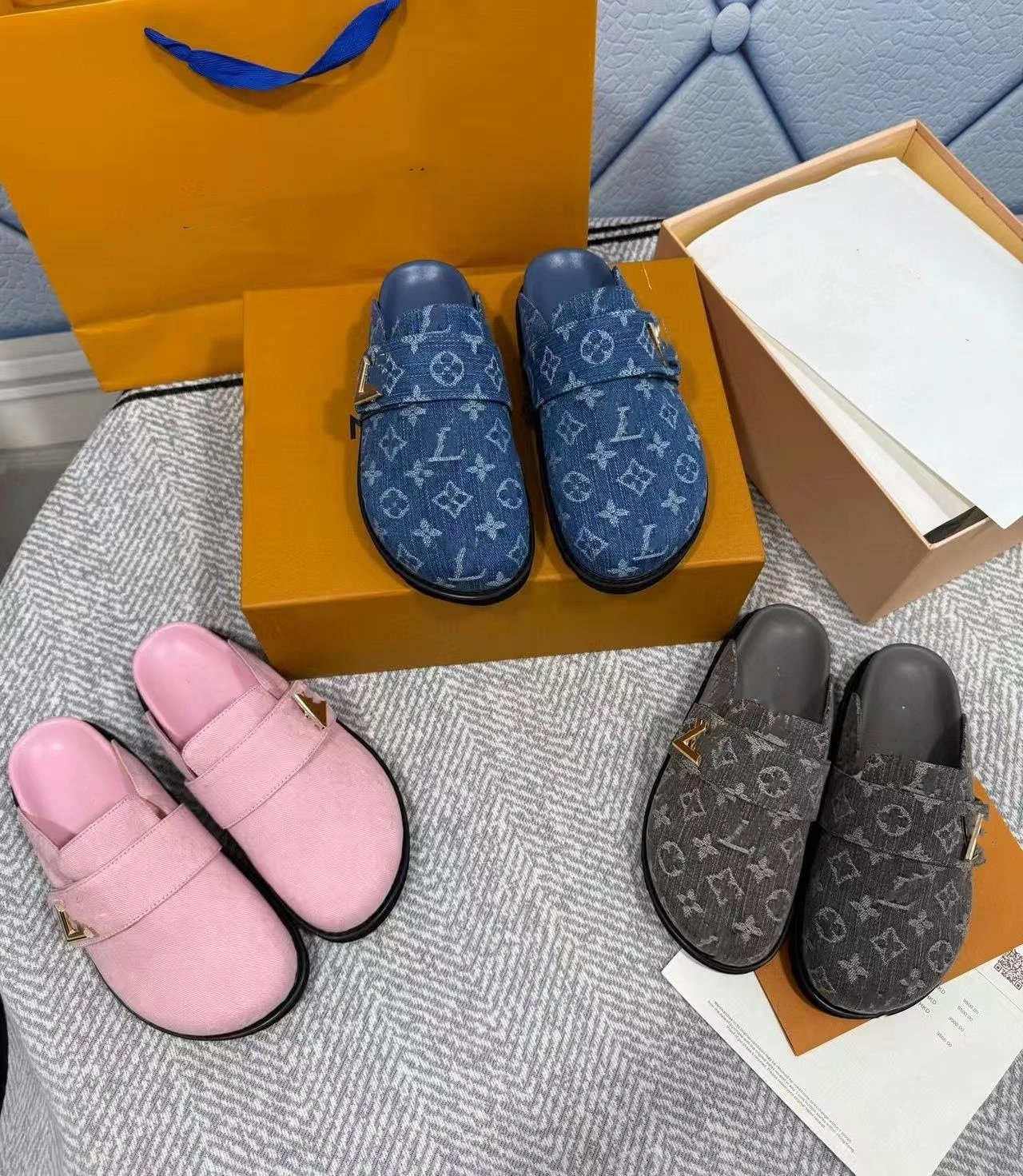 Slippers, sandals, men's and women's thick-soled outdoor half-slippers