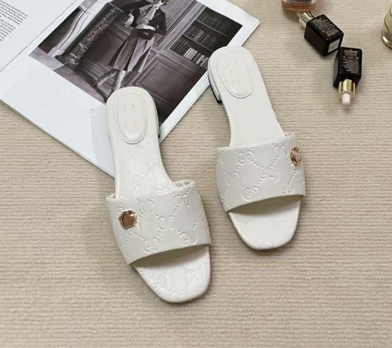 G home flat embossed flip flops skateboard casual wear classic beach skateboard women's shoes