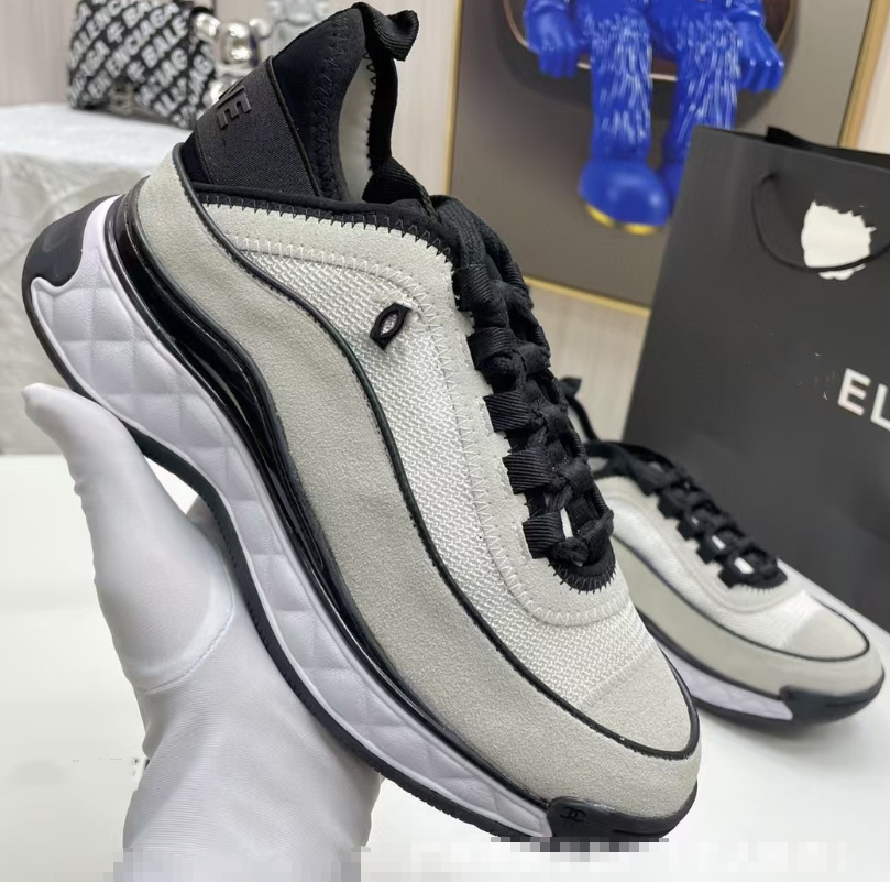 Small retro sports dad shoes simple thick bottom round toe lace-up sports shoes for women