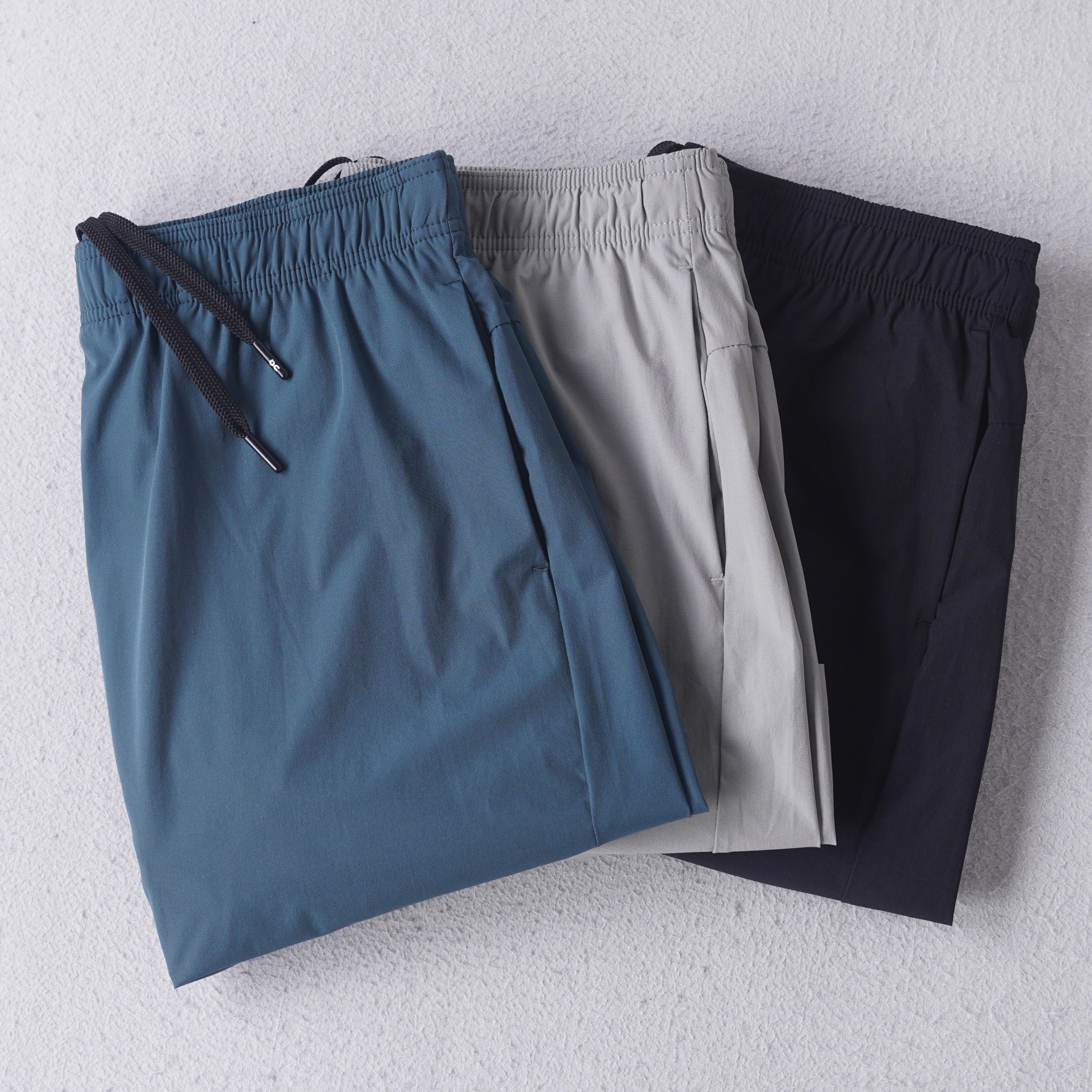 On Men's Dry Casual Shorts