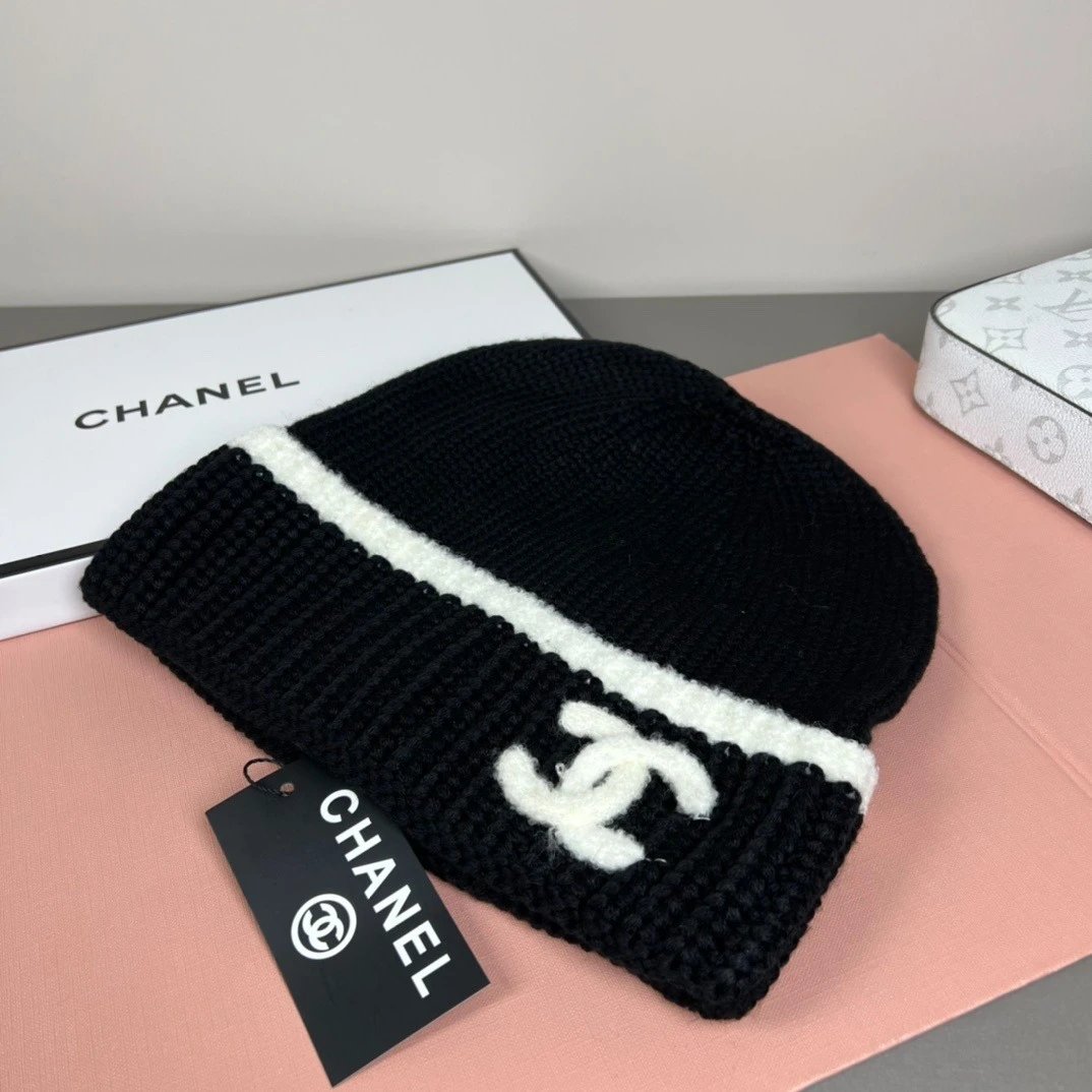New black embroidery C autumn and winter brimless small hat winter hat cold hat
