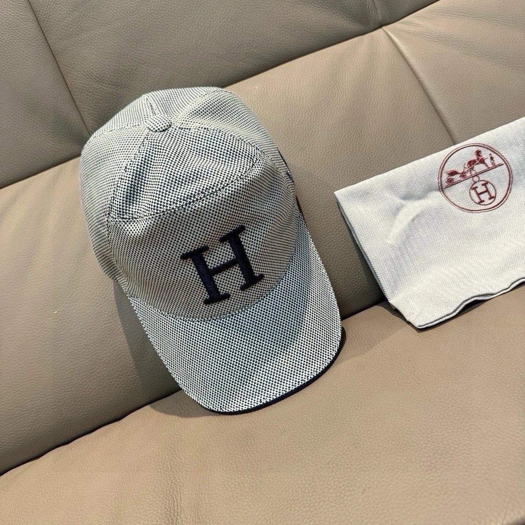 Hermes H Logo Cap - 11/28
