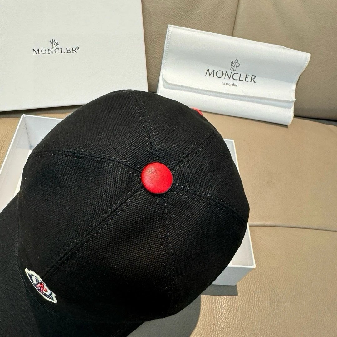 Moncler Hats Logo Patch Baseball Cap with Contrast Trim image 5
