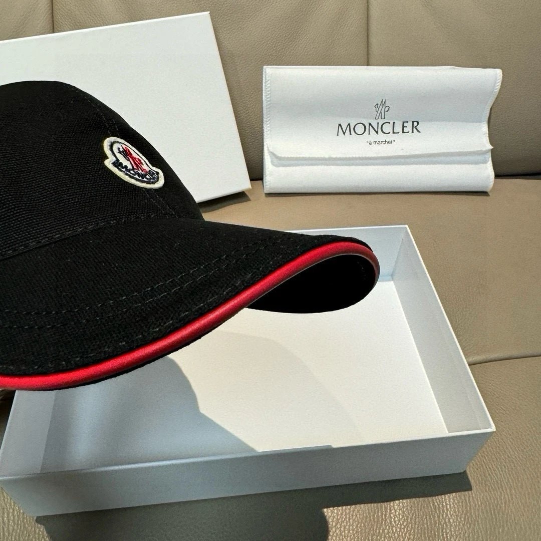 Moncler Hats Logo Patch Baseball Cap with Contrast Trim image 6