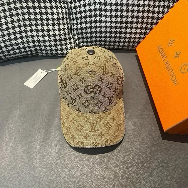 Louis Vuitton Hats Monogram Baseball Cap product detail image 9