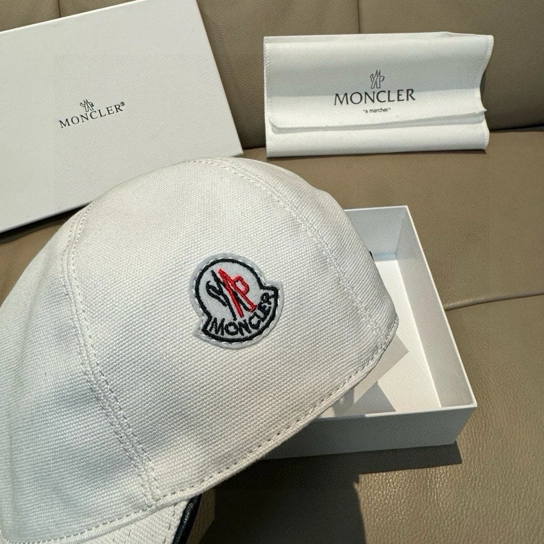 Moncler Hats Logo Patch Baseball Cap with Contrast Trim image 11