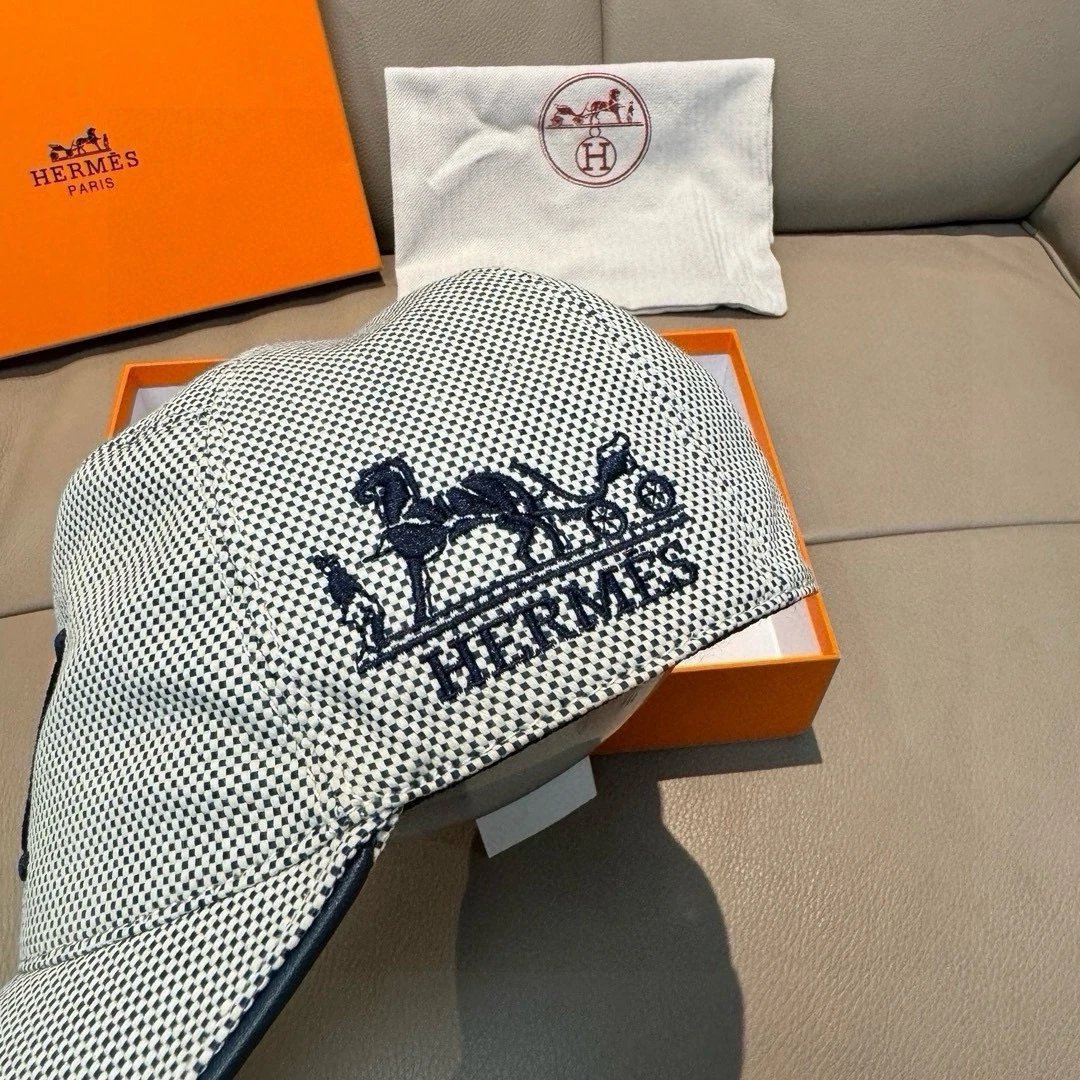 Hermes H Logo Cap - 26/28