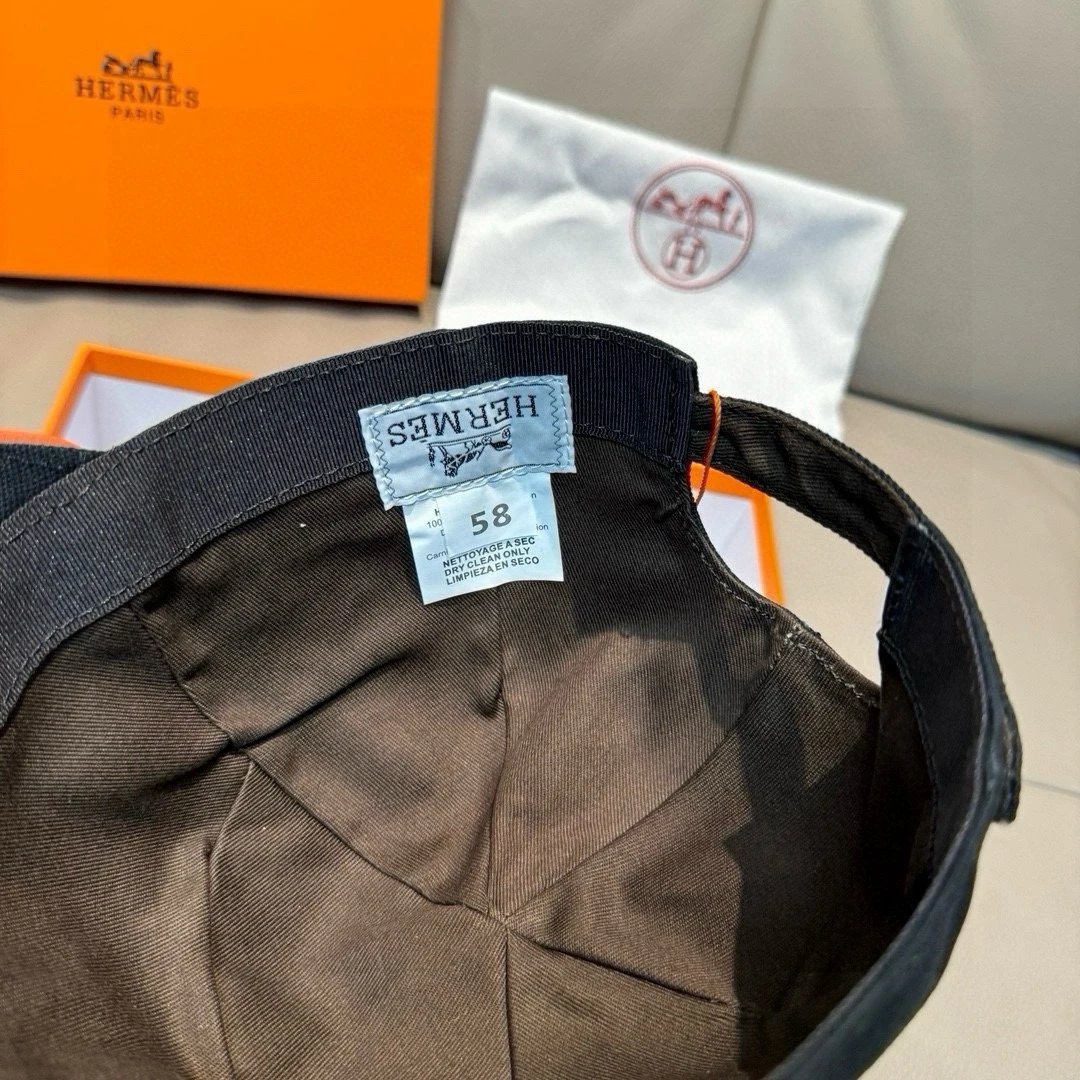 Hermes H Logo Cap - 23/28