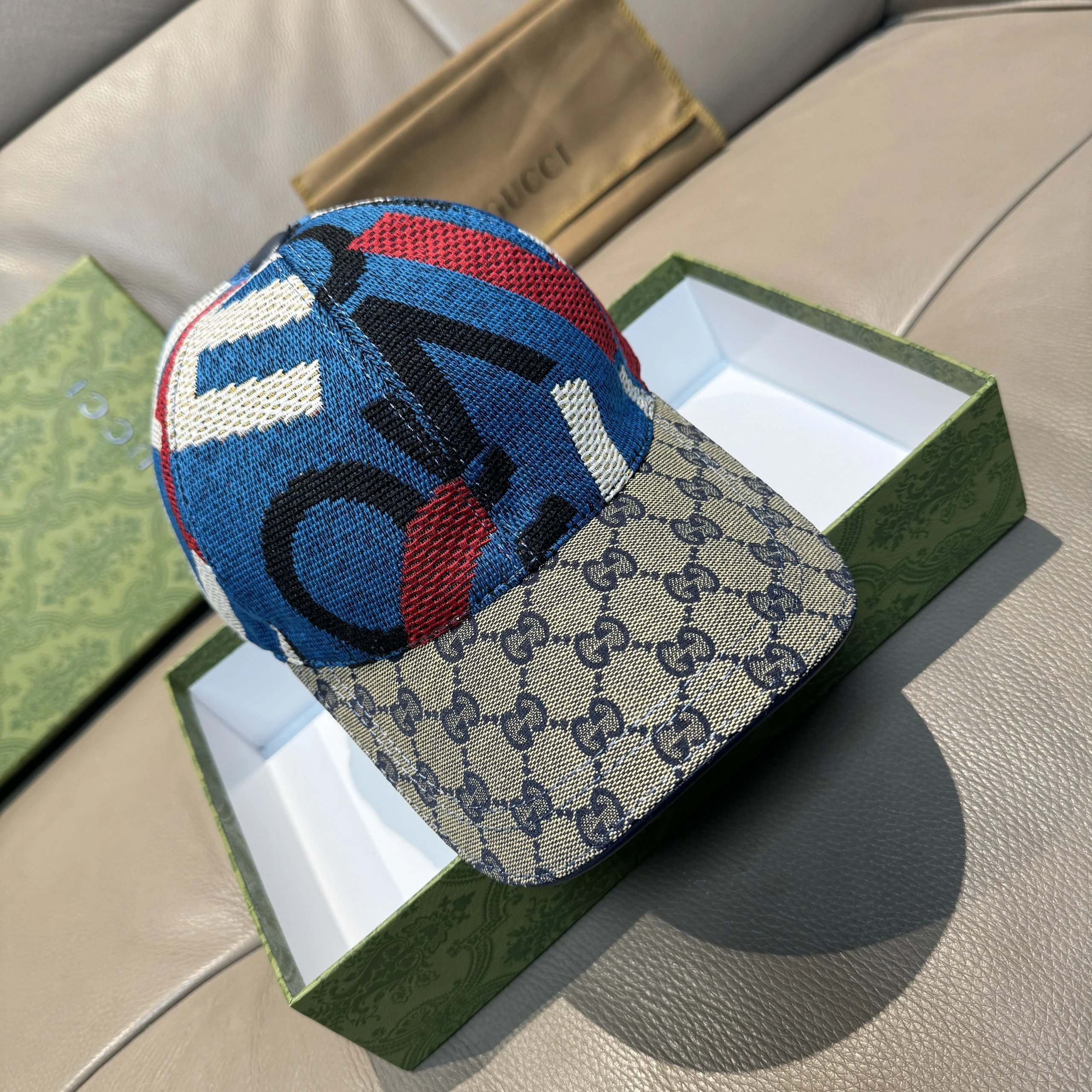 Gucci GG Supreme Graphic Logo Cap Blue/Red/Beige