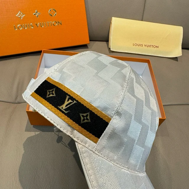 Louis Vuitton Hats Damier Check Baseball Cap product detail image 17