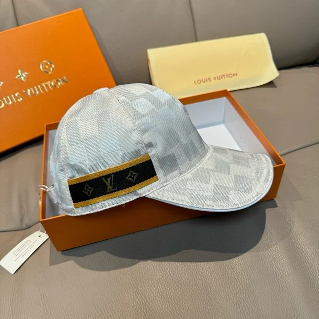 Louis Vuitton Hats Damier Check Baseball Cap product detail image 16