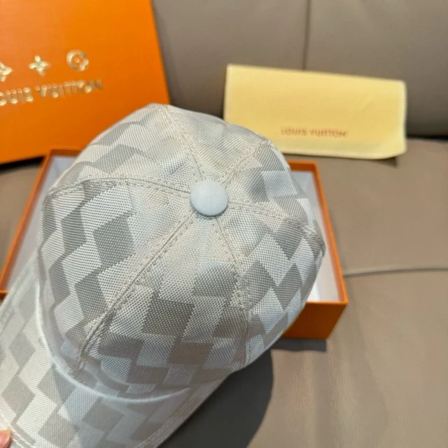Louis Vuitton Hats Damier Check Baseball Cap product detail image 19