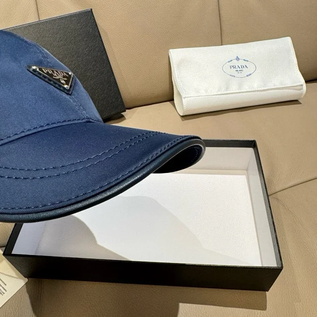 Prada Hats Triangle Plaque Nylon Baseball Cap product detail image 15