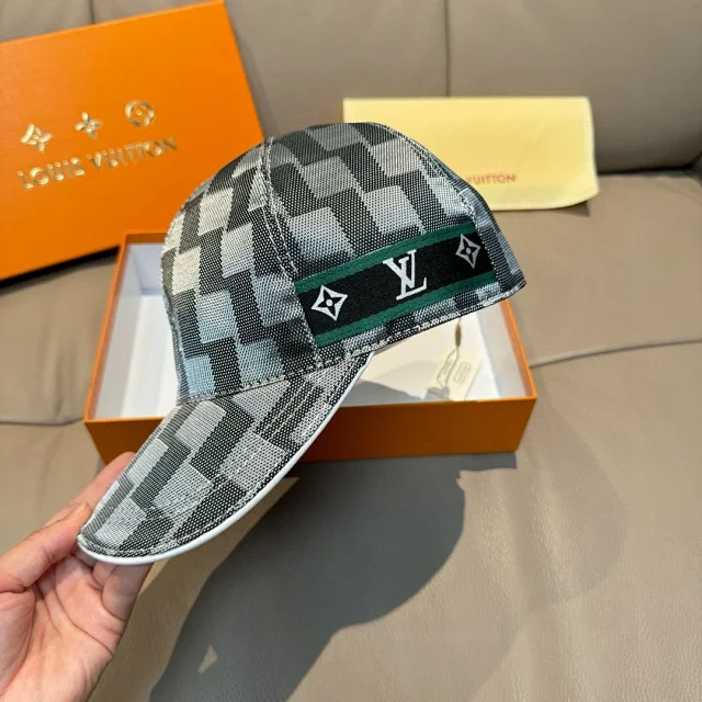 Louis Vuitton Hats Damier Check Baseball Cap product detail image 25