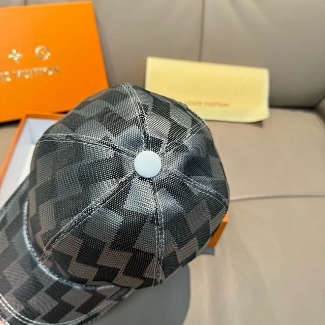 Louis Vuitton Hats Damier Check Baseball Cap product detail image 26