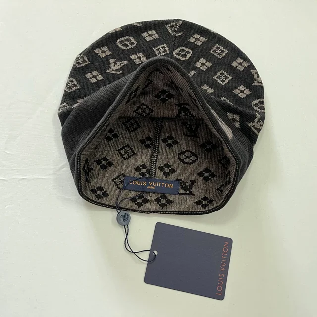 Louis Vuitton Hats Monogram knit beanie product detail image 10