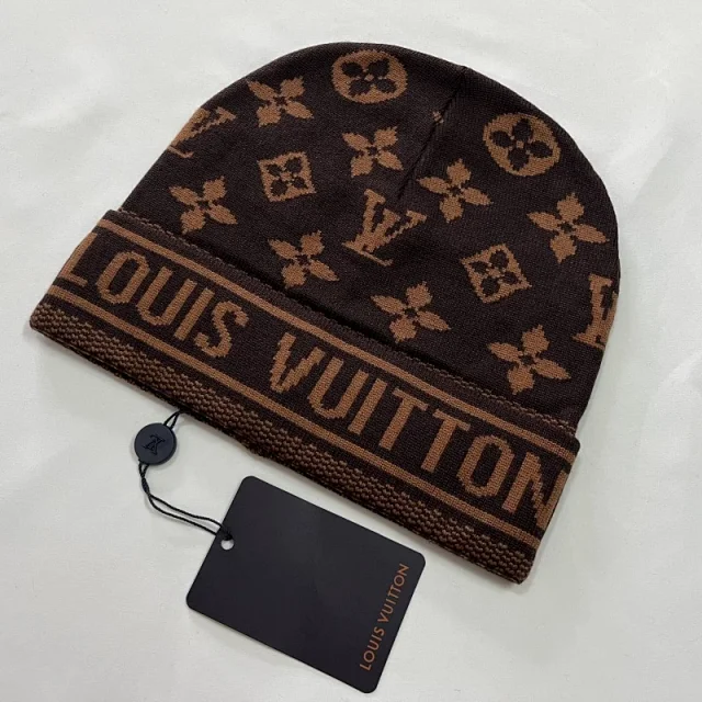 Louis Vuitton Hats Monogram Knit Beanie product detail image 9