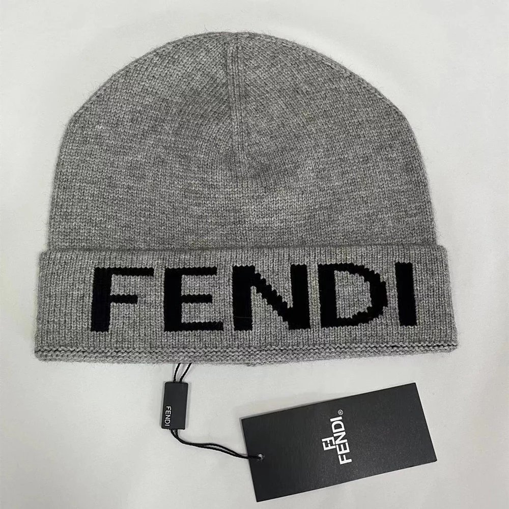 Fendi Logo Knit Beanie Black - 4