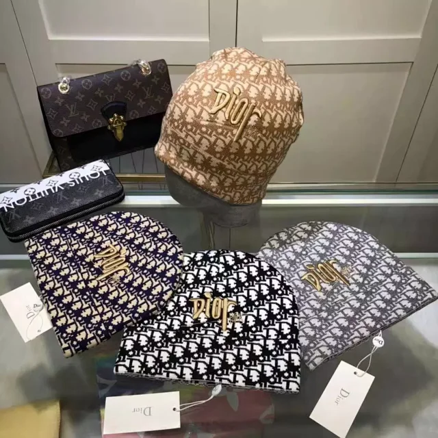 Dior Hats Oblique Logo Knit Beanie product detail image 1
