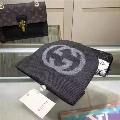 Gucci Hats knit beanie with Interlocking G motif product detail image 3