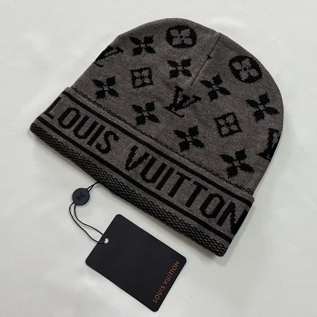 Louis Vuitton Hats Monogram Knit Beanie product detail image 10