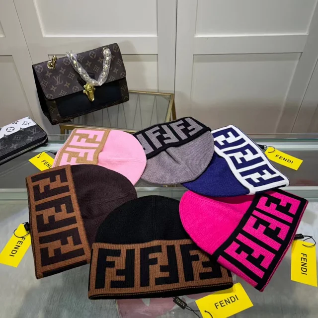 Fendi Hats Knitted FF Logo Beanie product detail image 1
