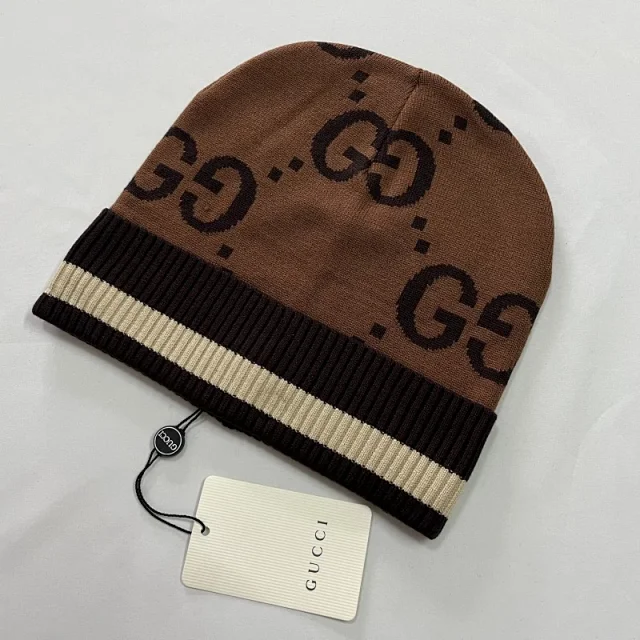 Gucci Hats GG monogram knit beanie with striped ribbed cuff product detail image 10