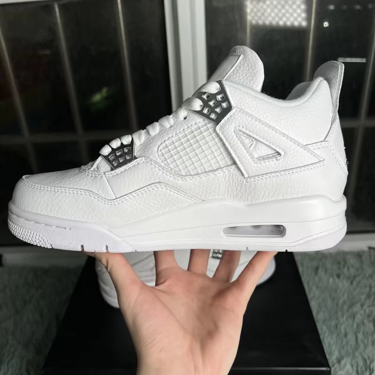 AJ4 White Silver