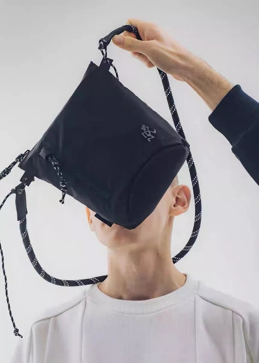 Mountain Single Shoulder Bag