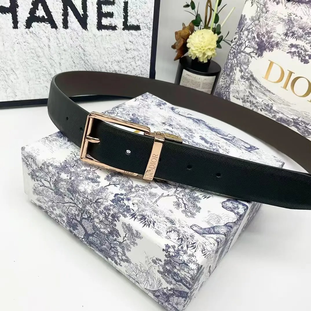Dior Belts Reversible buckle belt — DIOR button 2