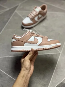 thumbnail for 【纯元外贸版、长期稳定出货】特价 Dunk Low 系列 正确版型 45度角 鞋垫刷胶 男女 休闲运动板鞋