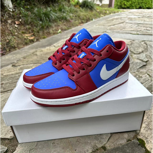 AJ1 Low Vintage Premium Basketball Shoe