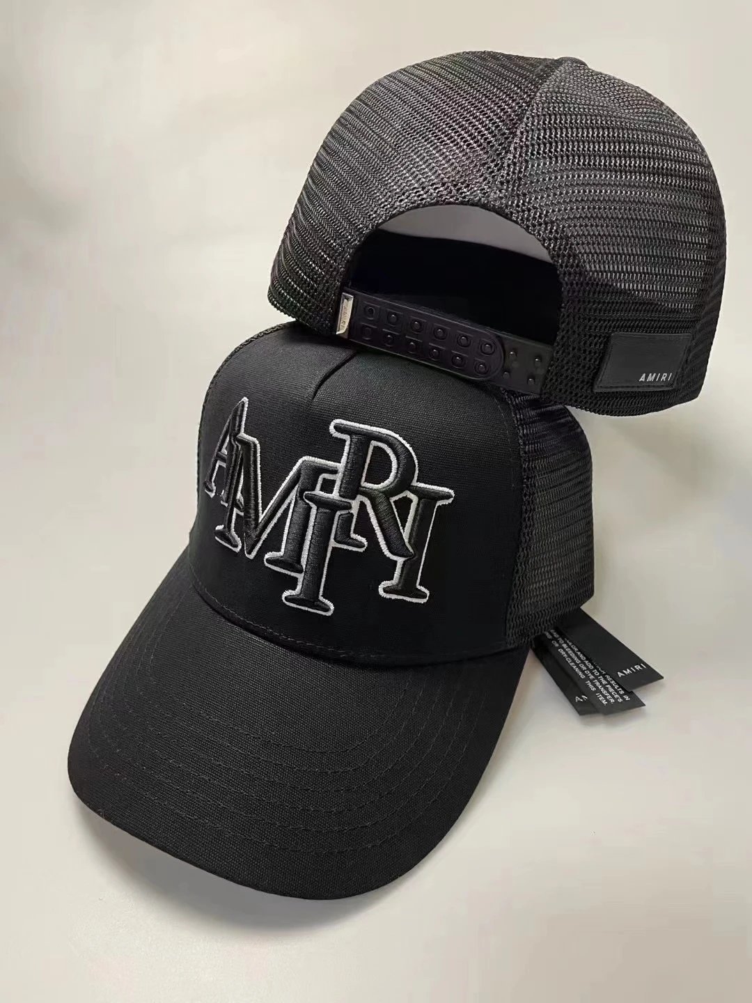 AMIRI Black Stacked Logo Trucker Hat - rep czapki