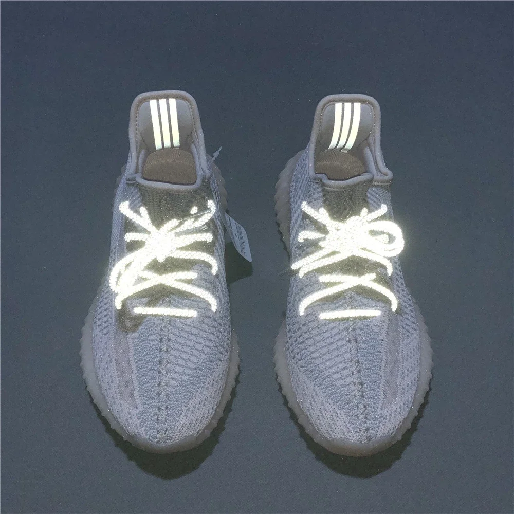 sweet talker様専用yeezy boost 350 glow-