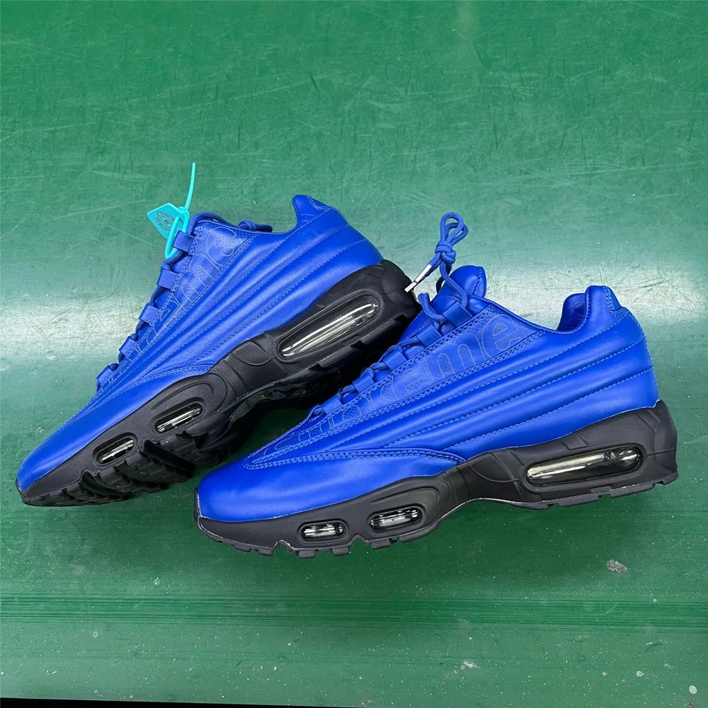 Supreme x Nike Air Max 95 Black Leather Sneakers - 3