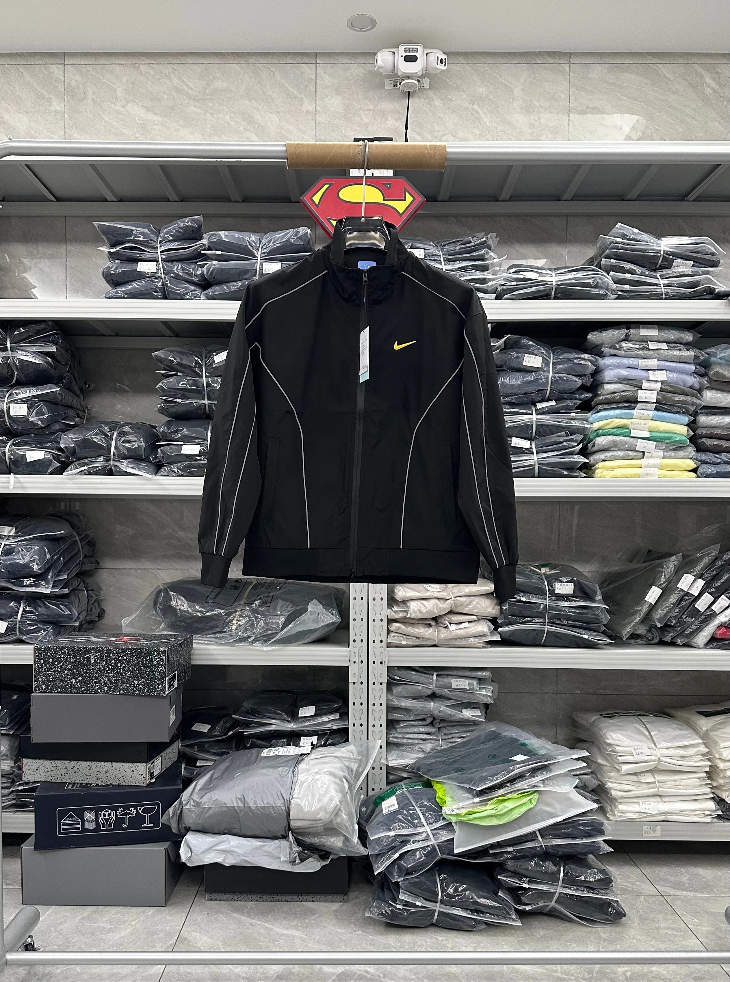 1914YY-NK-FN9868-010 Black