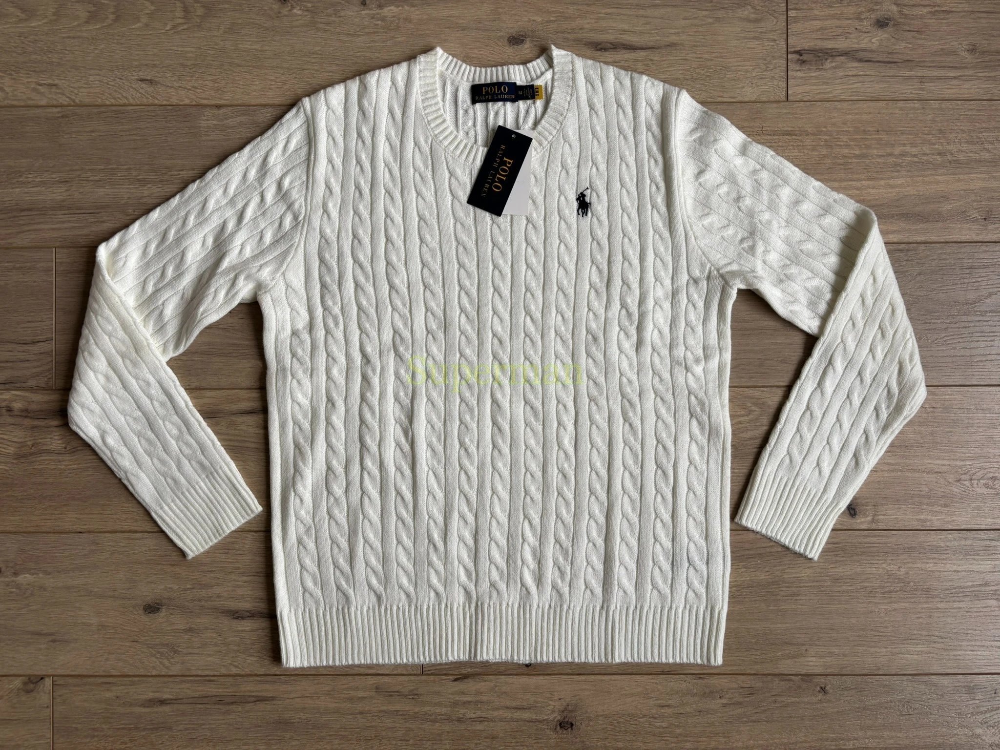 B01 Men's round neck long sleeved wool sweater - white