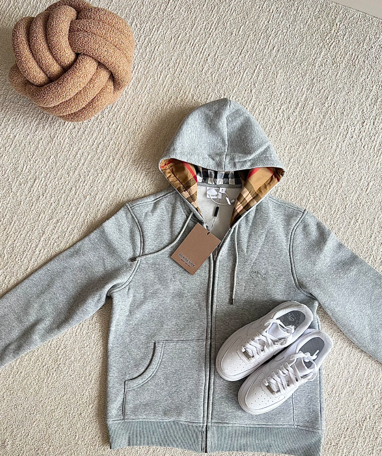 XM Small Standard Horse Embroidery Hoodie with Velvet