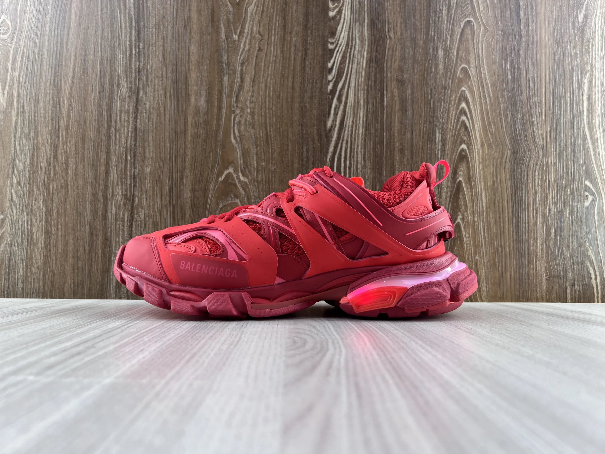 led trainers 103-11