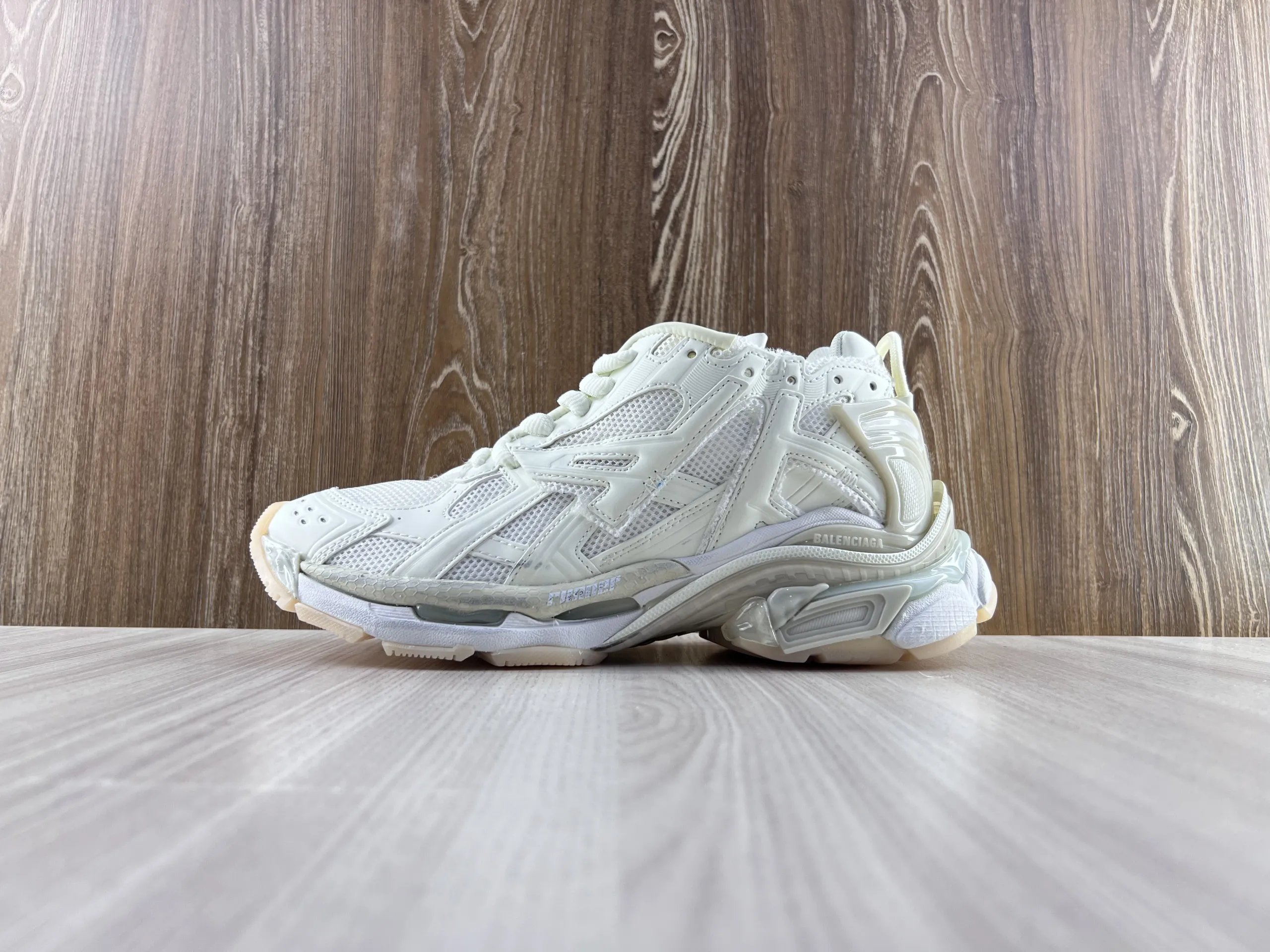 lenciaga RUNNER-005-25