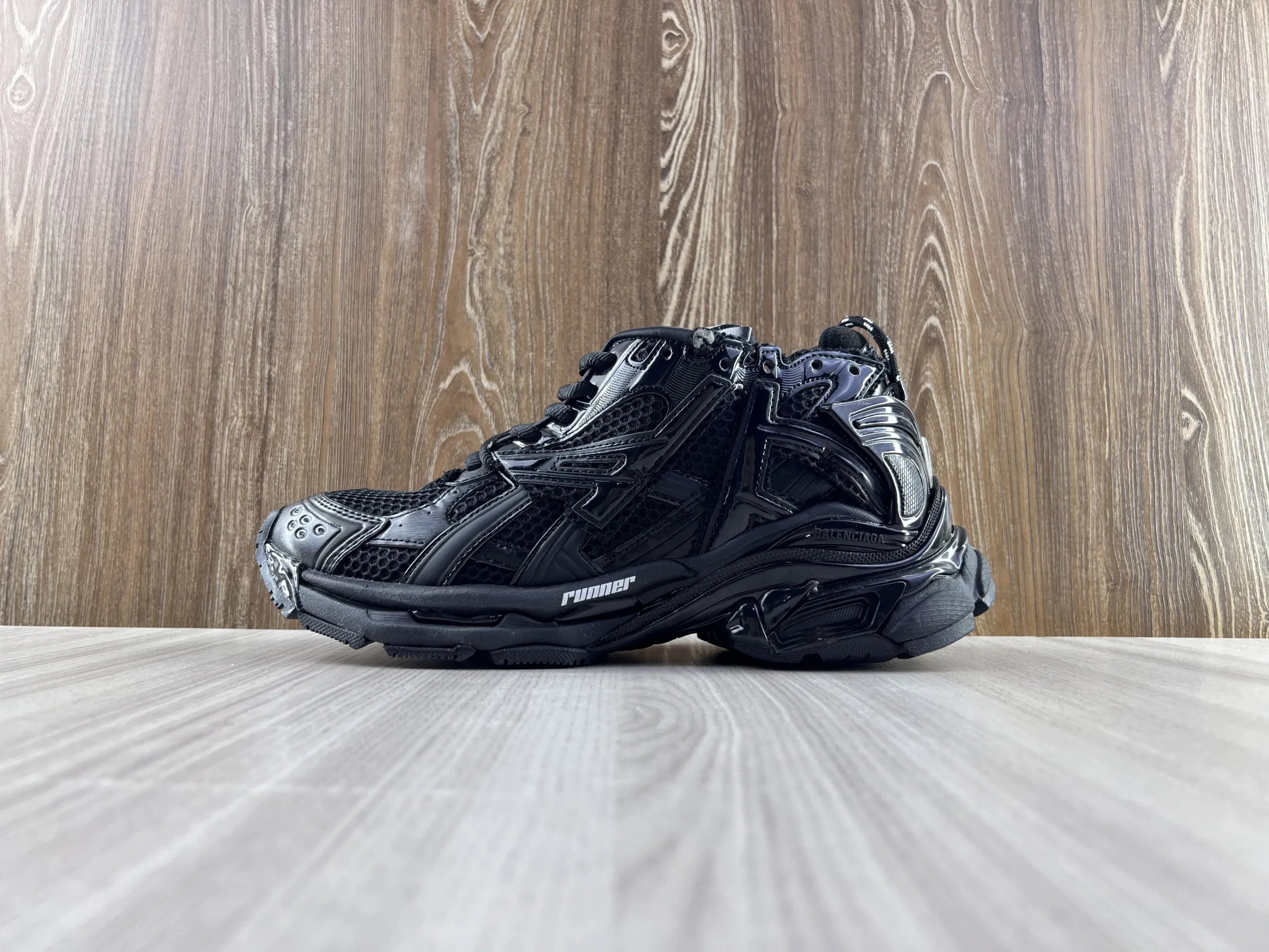 lenciaga RUNNER-005-2