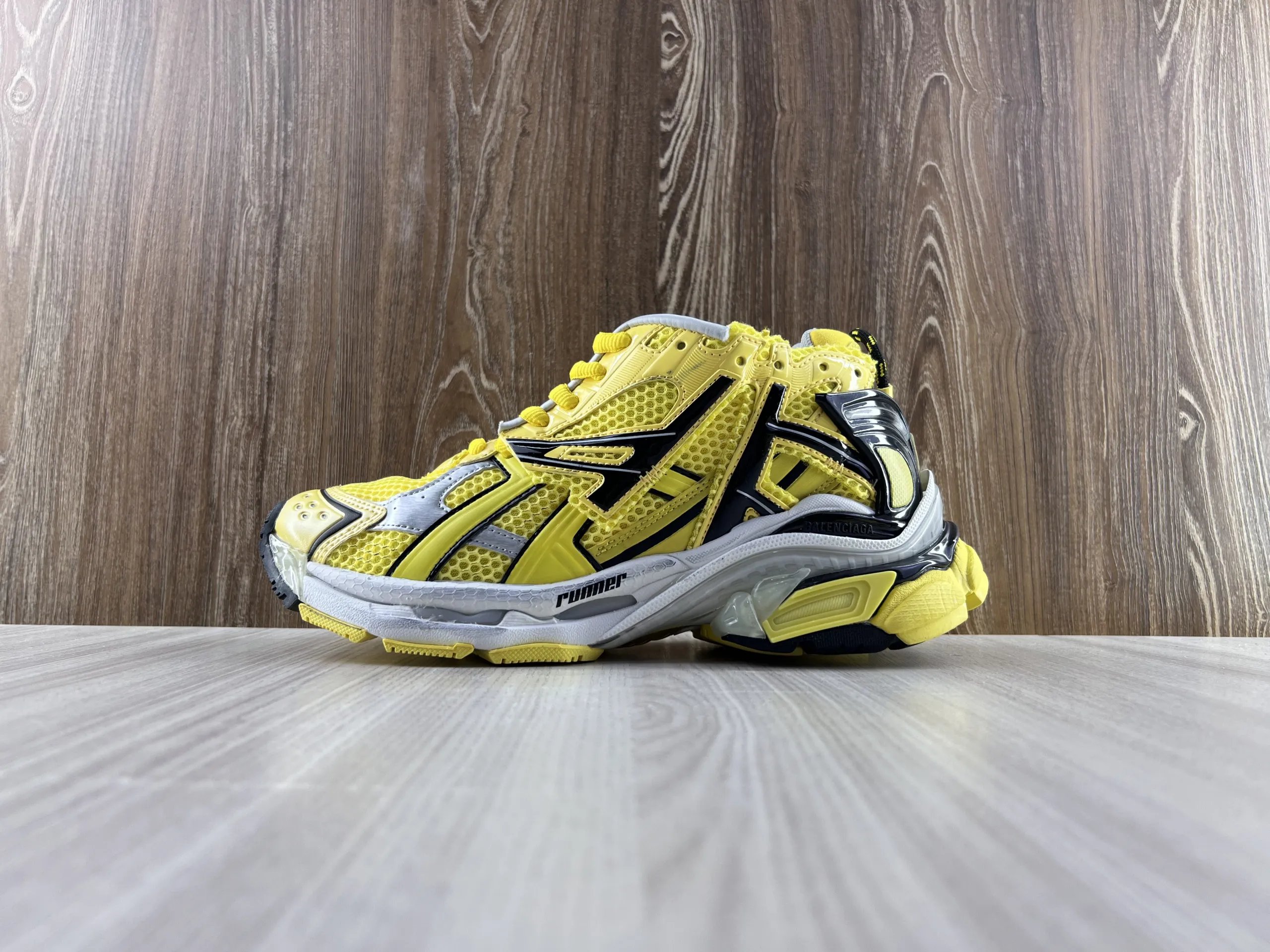 lenciaga RUNNER-005-31-0