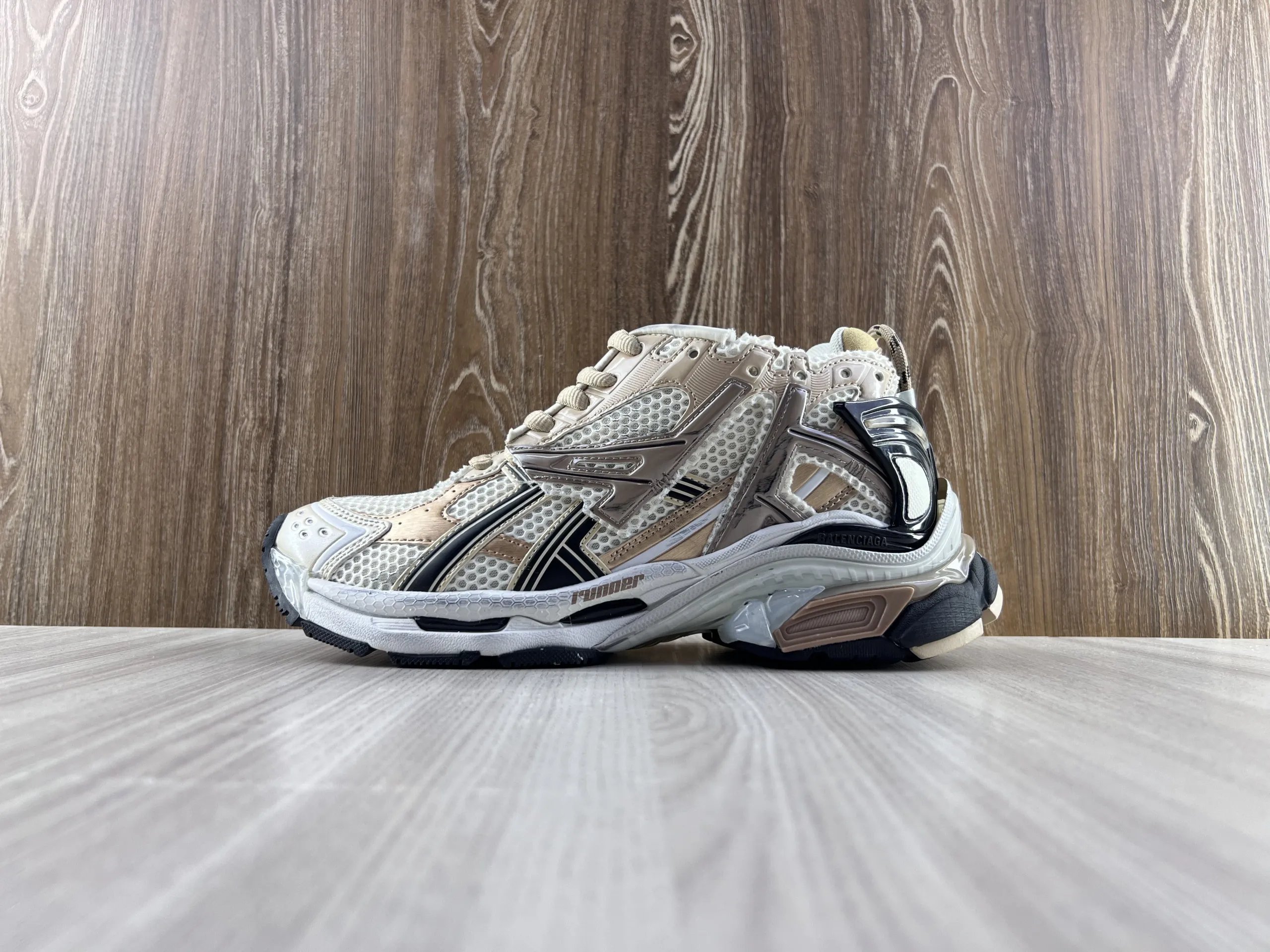 lenciaga RUNNER-005-10