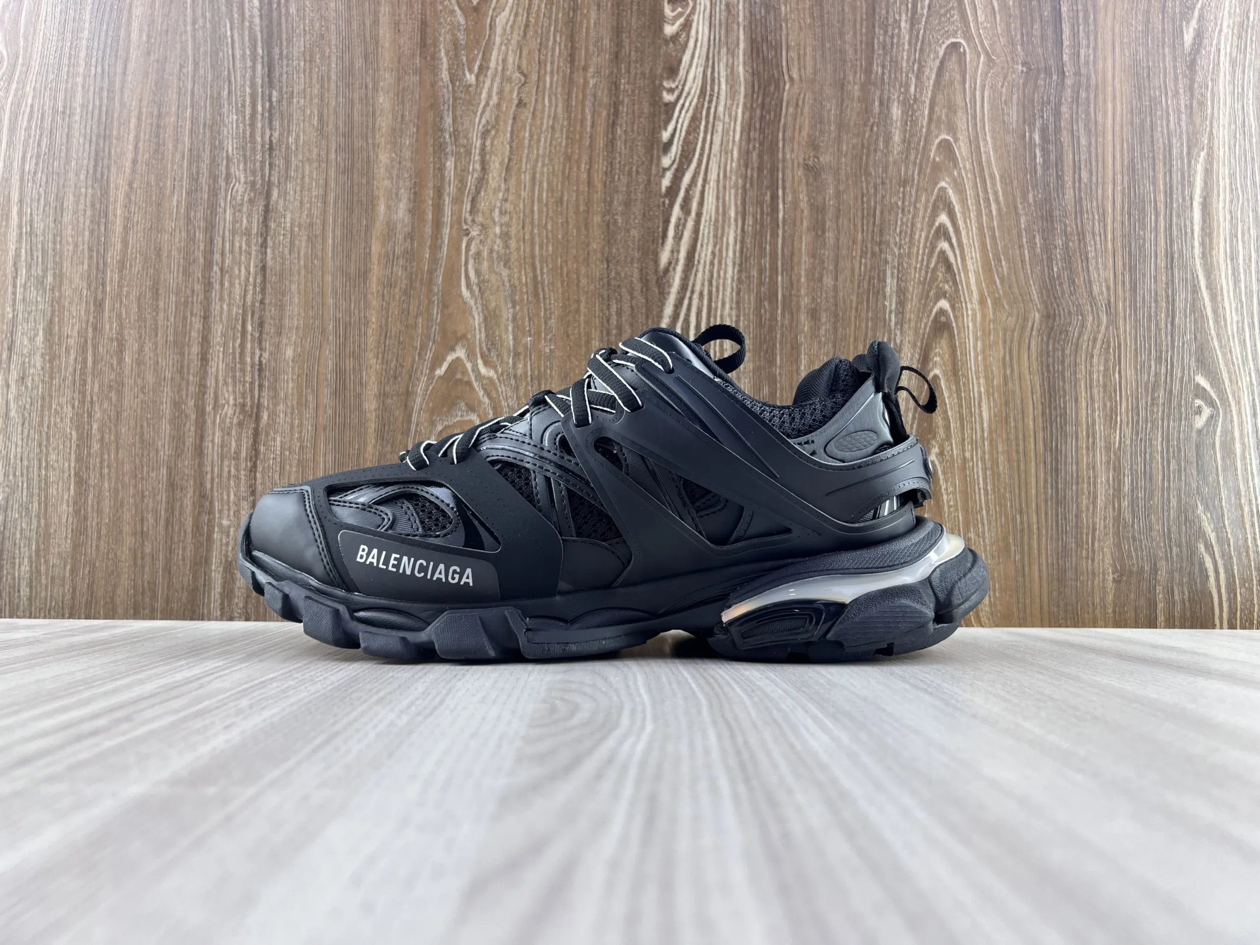 1.0 track led trainers 103-2 color