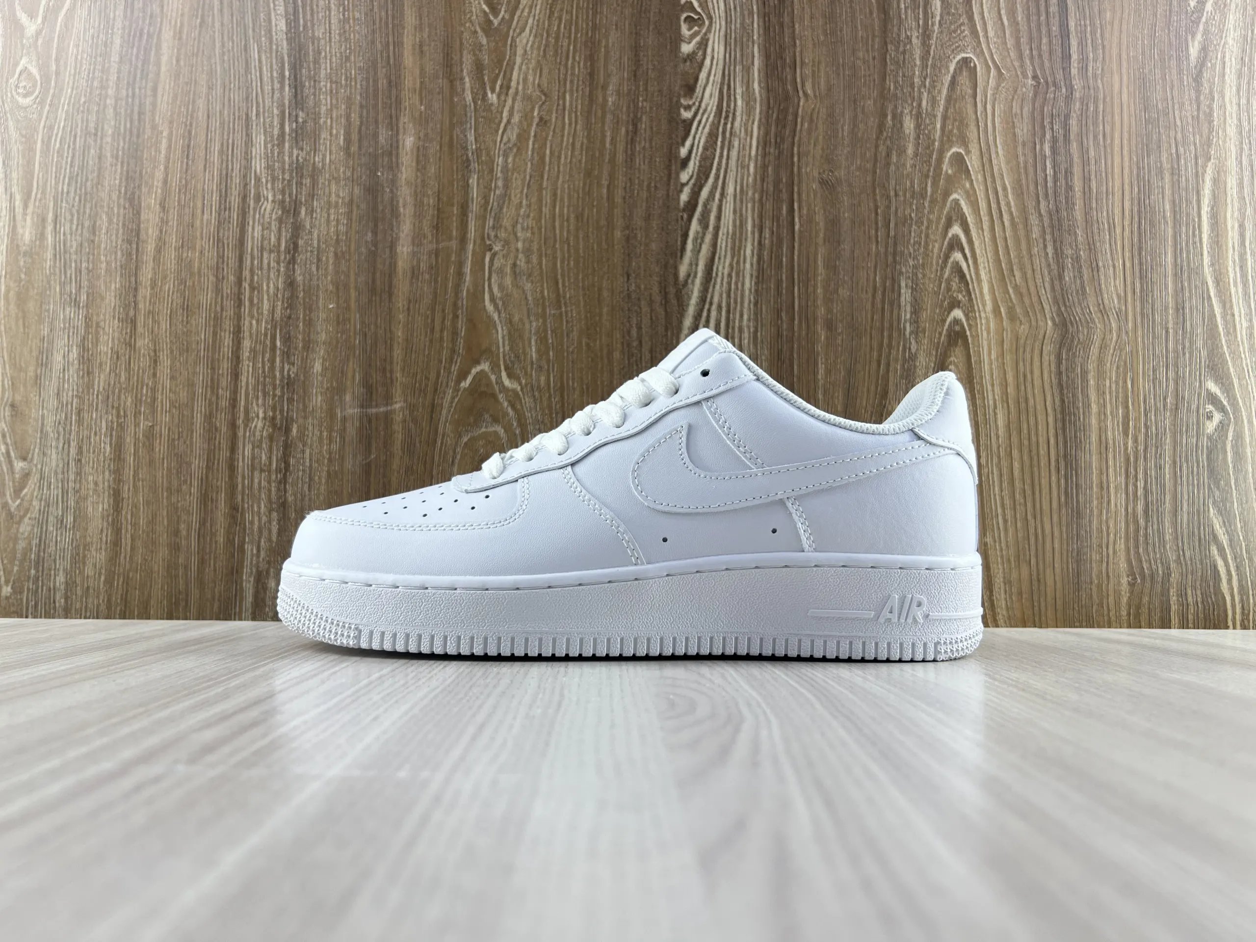 White Low 315122-111