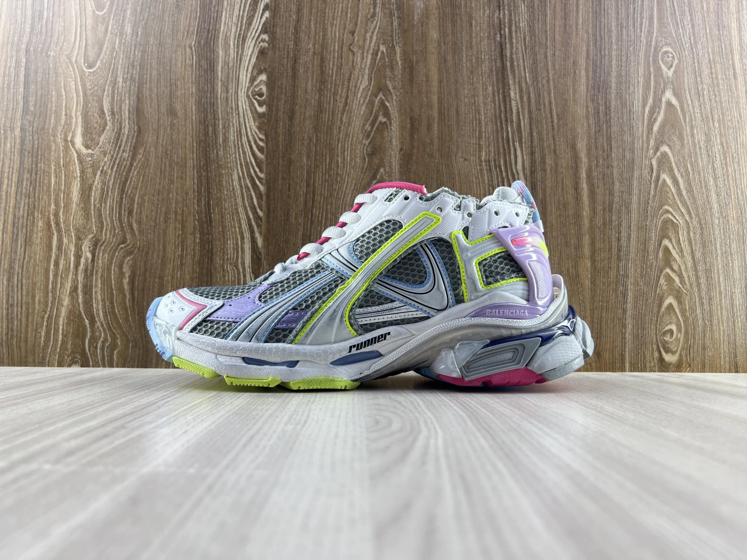 lenciaga RUNNER-701-12