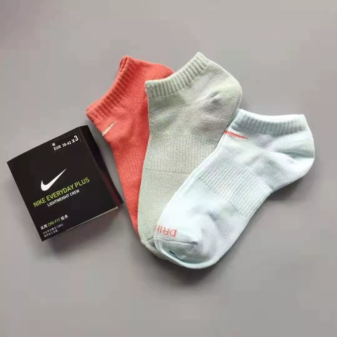903 Boat Socks