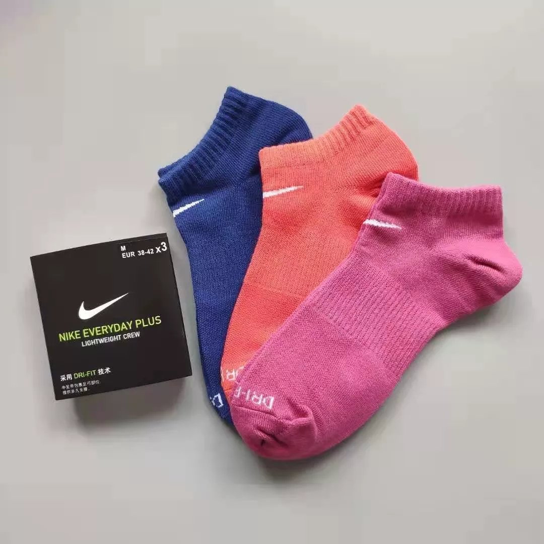 902 Boat Socks